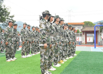 昆明通航技工学校2025年中专招生简章